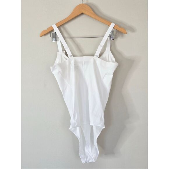 Maiden Form Thong Bodysuit Shaping in White Size 2XL NEW - Picture 3 of 5